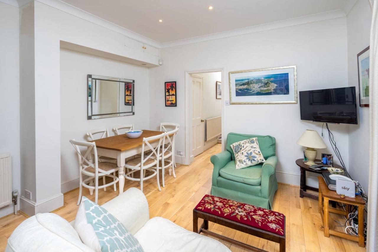 Charming 2Br Flat With Patio In Hammersmith Londra Esterno foto